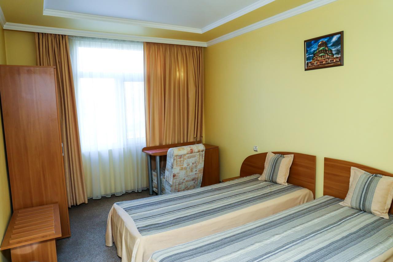 Hotel Bulgaria Kŭrdzhali Exterior foto
